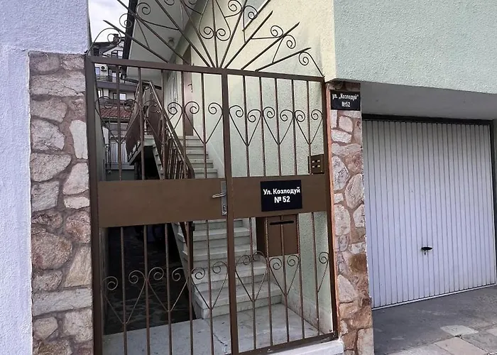 Blue Summer Ii * 瓦爾納